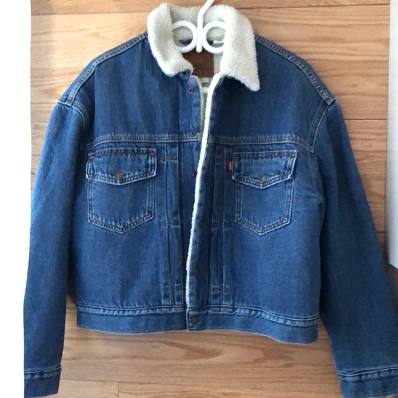 Levi’s Sherpa jean jacket L - Picture 1 of 6